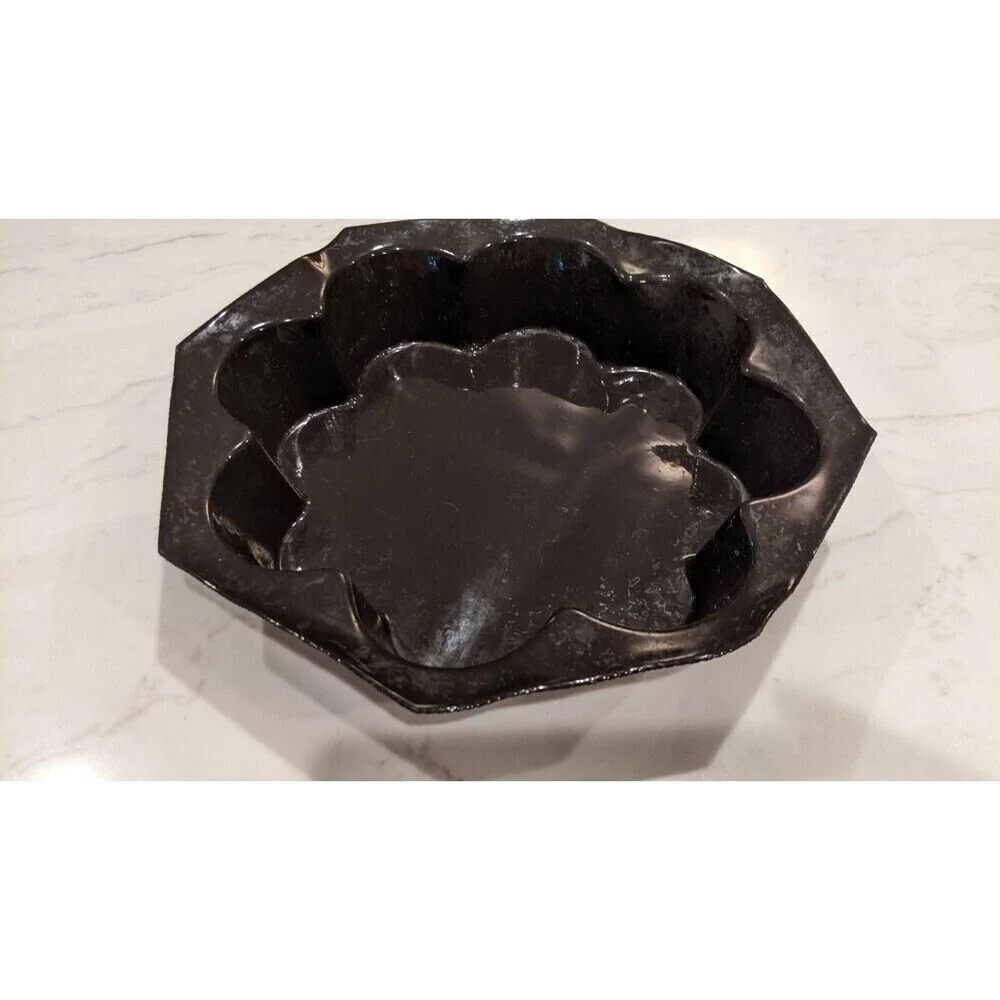 Demarle Flexipan Silicone Black Flower Mold 10 1/4